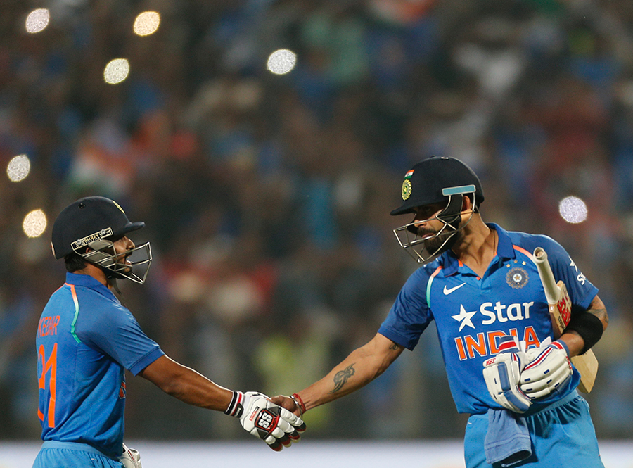 ಮೊದಲ ಏಕದಿನ : ಭಾರತಕ್ಕೆ 3 ವಿಕೆಟ್ ಗಳ ಜಯ